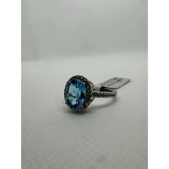 Statement LG 2.6 Ct Topaz and Sapphire Ring - Picture 4 of 7